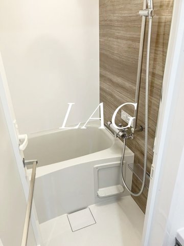 バス・シャワールーム　お風呂です。