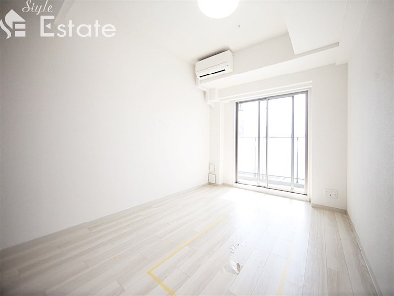 居室・リビング　内装