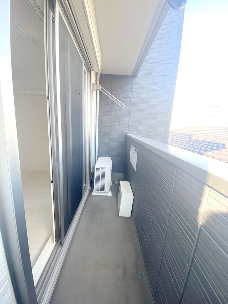 バルコニー　バルコニー