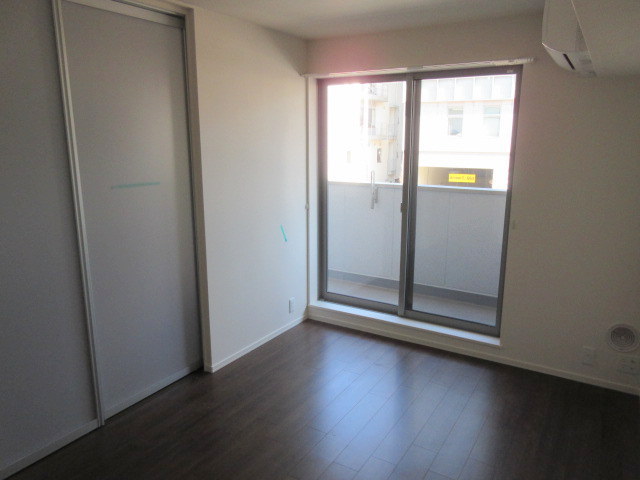 居室・リビング　スライドスクリーンでお部屋は仕切れます