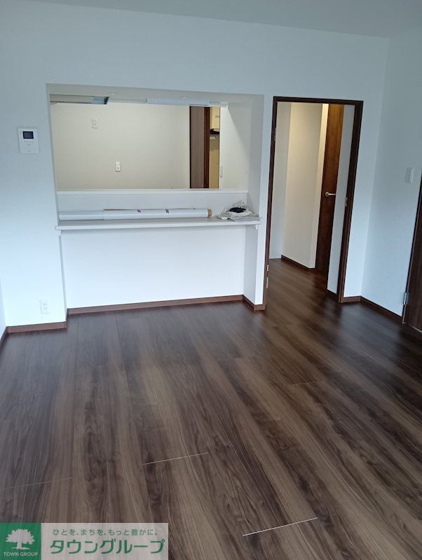 居室・リビング　★お問い合わせはタウンハウジング聖蹟桜ヶ丘店まで★