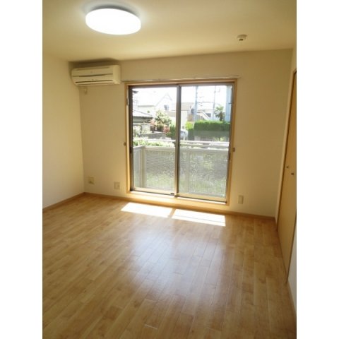 居室・リビング　同タイプ別のお部屋の写真です