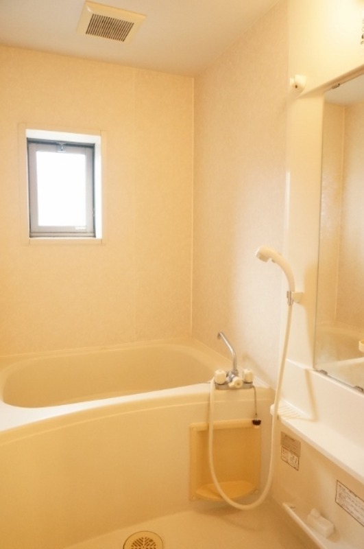 バス・シャワールーム　図面と現状に相違がある場合には現状を優先