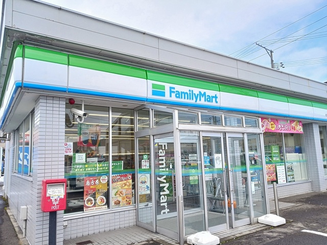 コンビニ　ファミリーマート大館大田面店（コンビニ）まで591m