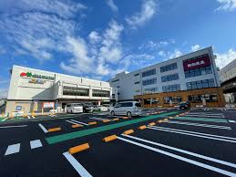 スーパー　マルエツ板橋南町店（スーパー）まで378m