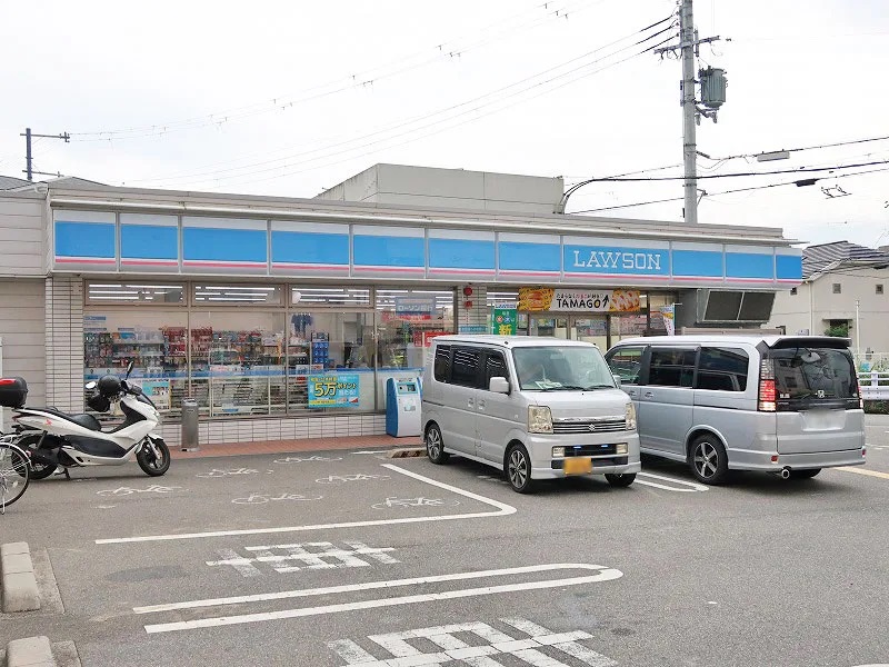 コンビニ　ローソン 豊中桜の町一丁目店（コンビニ）まで457m