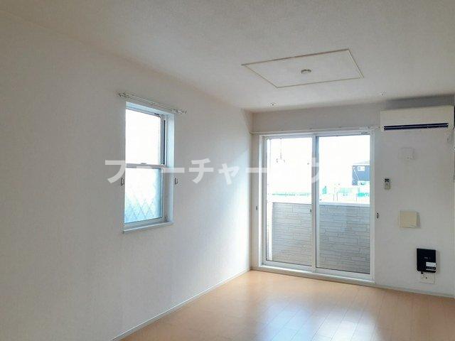 居室・リビング　居間です