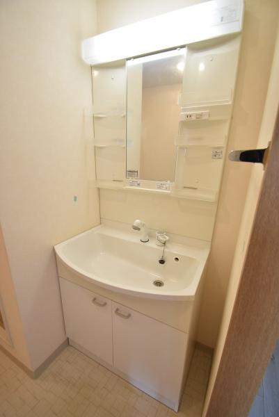 洗面設備　同仕様写真