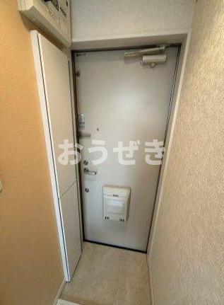 玄関　※同仕様参考写真