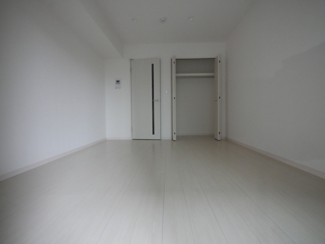 その他部屋・スペース　★便利な収納付きのお部屋です★