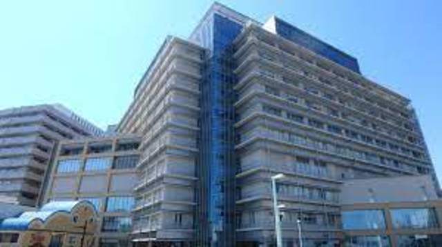 病院　日本赤十字社和歌山医療センター（病院）まで477m
