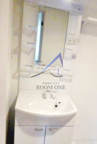 洗面設備　洗面台です。