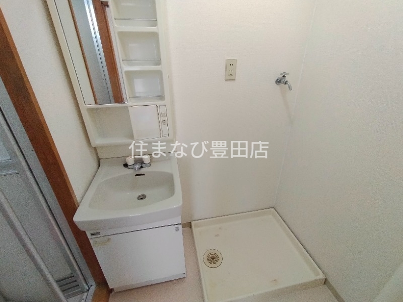 洗面設備　同型別部屋写真