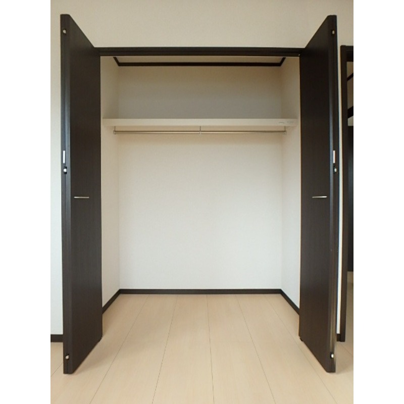 収納　図面と現状に相違がある場合には現状を優先