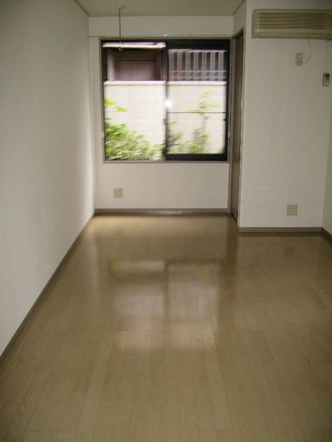 居室・リビング　別部屋参照