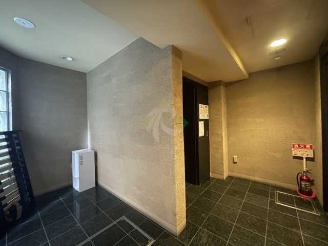 ロビー　パレ・ホームズ飛鳥山