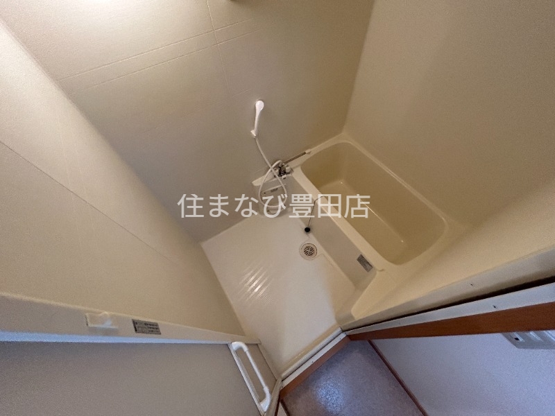 バス・シャワールーム　同型写真