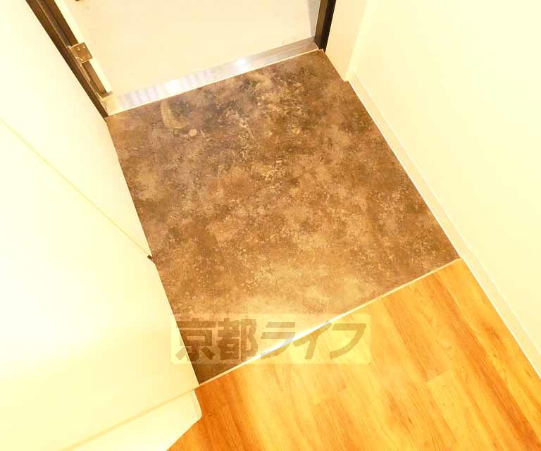 玄関　玄関です。