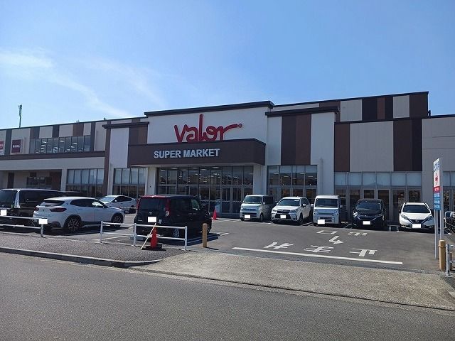 スーパー　スーパーマーケットバロー（スーパー）まで870m