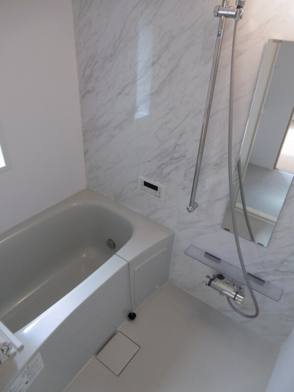 バス・シャワールーム　日々の暮らしに欠かせないお風呂です