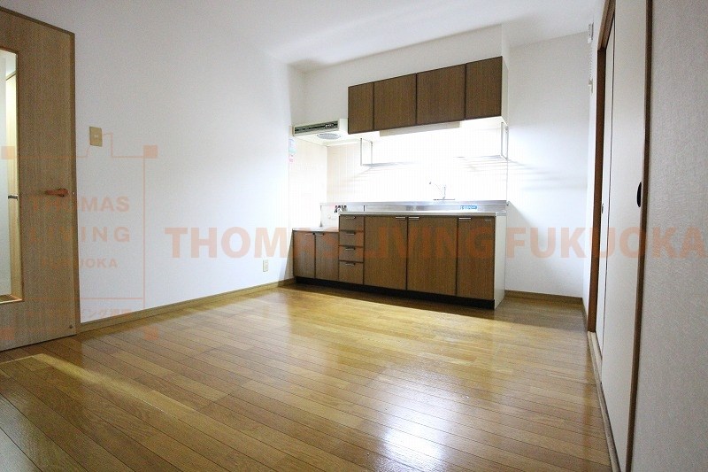 居室・リビング　※別号室参考写真