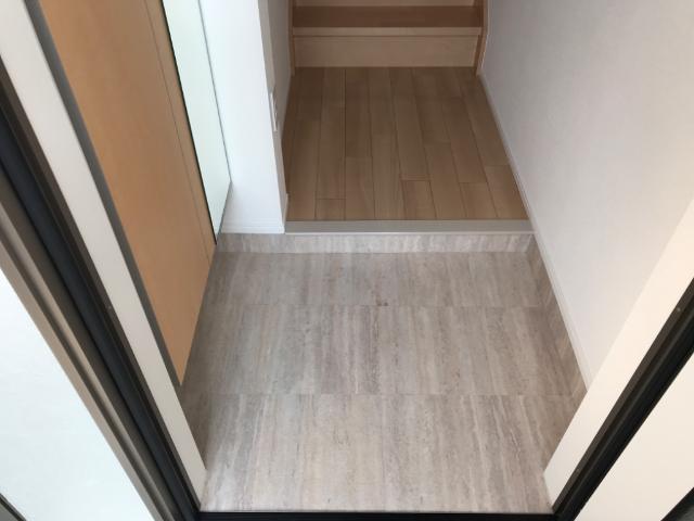 玄関　玄関