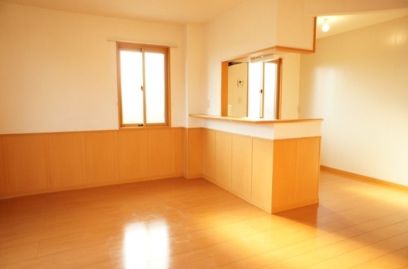 居室・リビング　図面と現状に相違がある場合には現状を優先