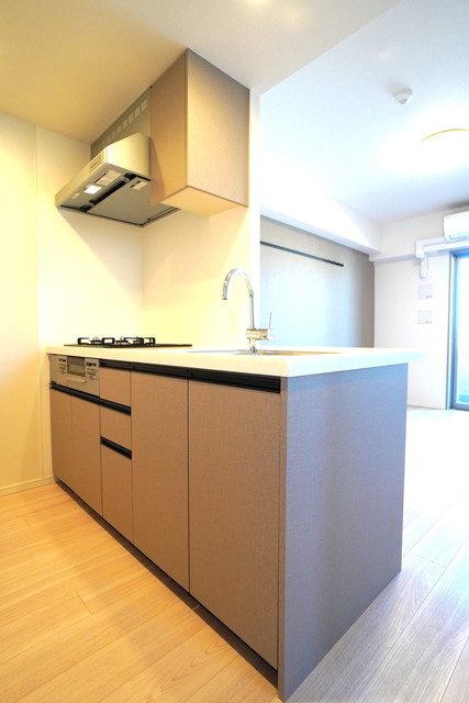 キッチン　※写真は同タイプ住戸です。