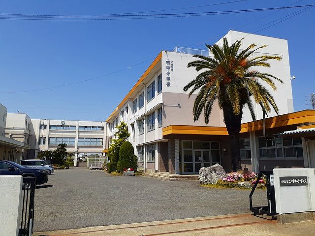 小学校　小牧市立　村中小学校（小学校）まで1400m