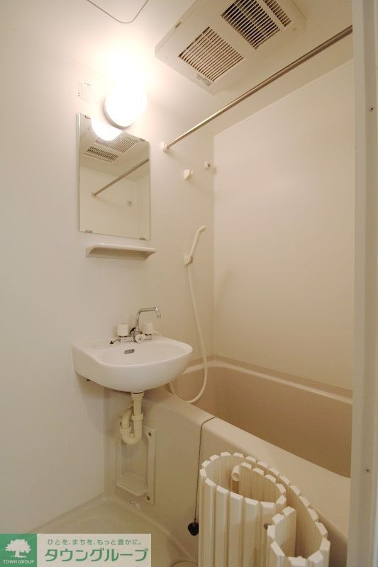 バス・シャワールーム　バス