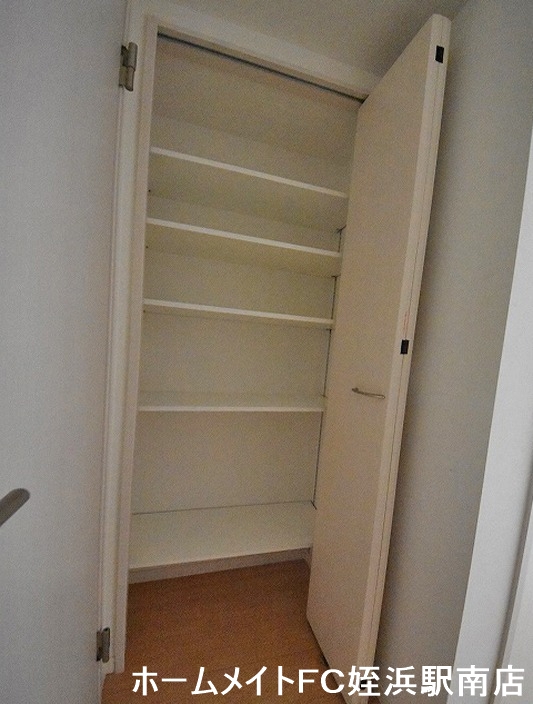 玄関　★天井高靴箱で玄関スッキリ♪★参考写真