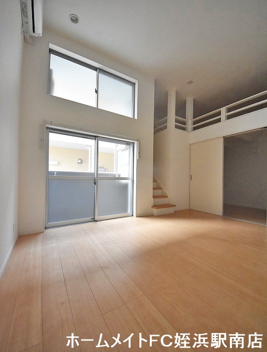 居室・リビング　★インターネット無料♪★参考写真