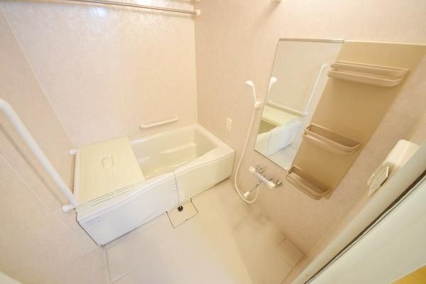 バス・シャワールーム　★追い焚き★