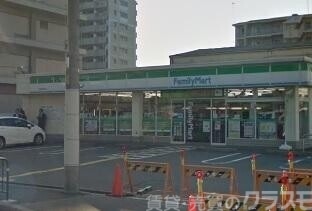 コンビニ　ファミリーマート西院清水町店（コンビニ）まで121m
