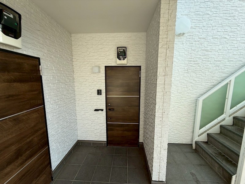 玄関　101写真参考