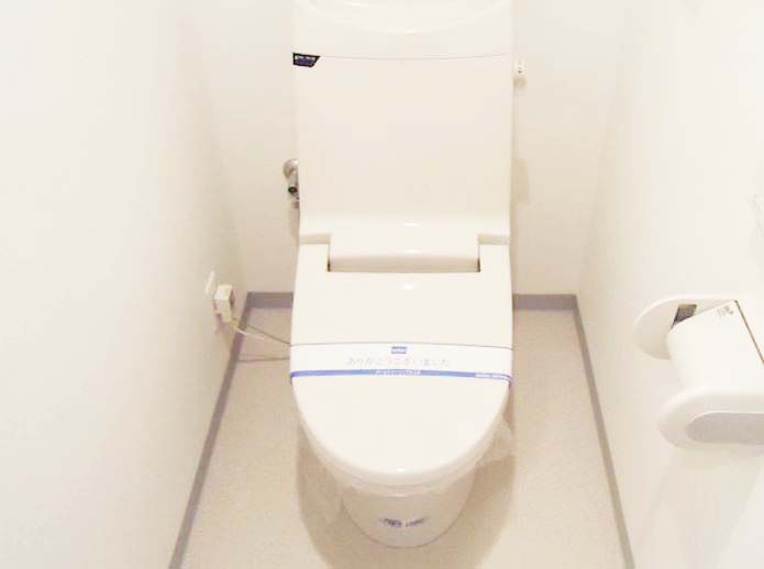 トイレ　★温水洗浄便座★