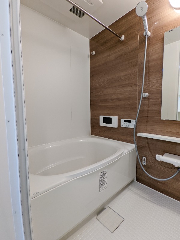 バス・シャワールーム　図面と現状に相違がある場合には現状を優先