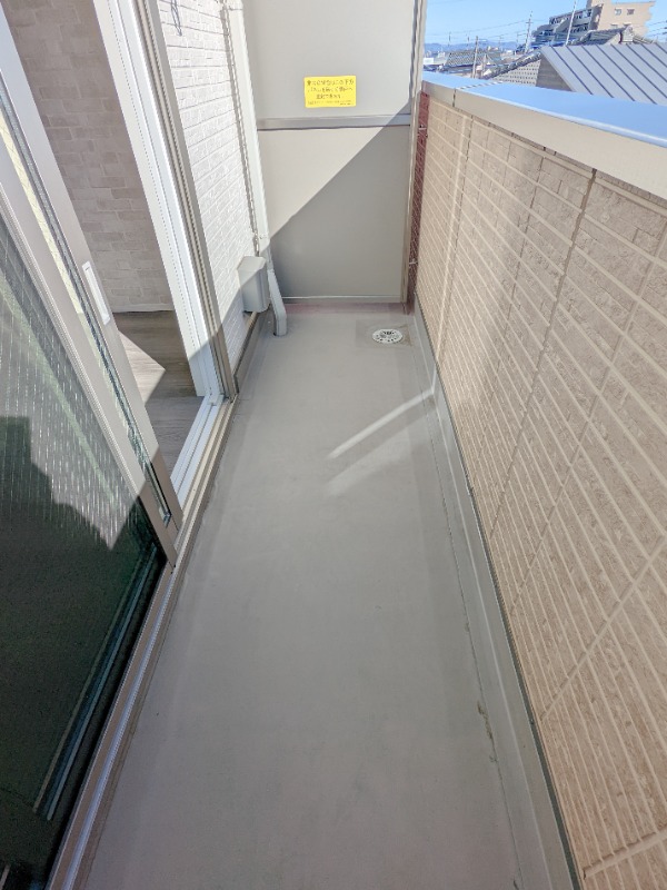 バルコニー　図面と現状に相違がある場合には現状を優先