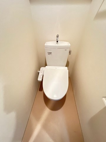 トイレ　シンプルで使いやすいトイレです