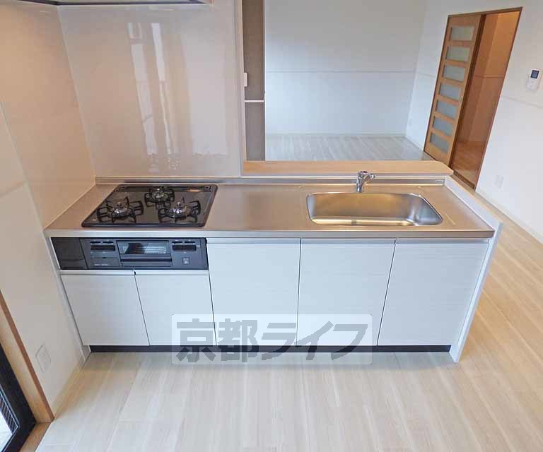 キッチン　キッチンです。