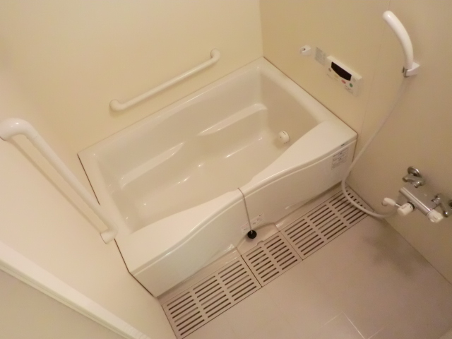 バス・シャワールーム　風呂です
