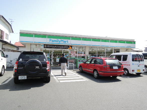 コンビニ　ファミリーマート 浜松大蒲町店（コンビニ）まで374m