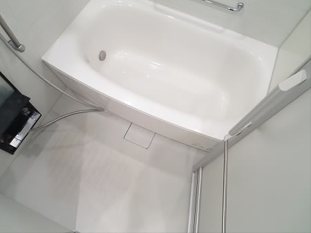 バス・シャワールーム　※別部屋参考写真