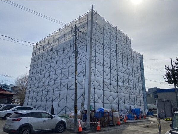 建物外観　建設中の画像です。