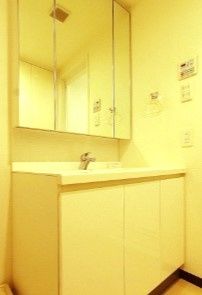 洗面設備　☆嬉しい独立洗面台☆