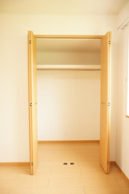 収納　図面と現状に相違がある場合には現状を優先