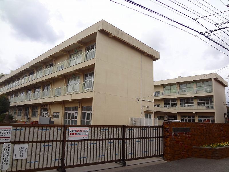 小学校　鹿島台小学校（小学校）まで682m
