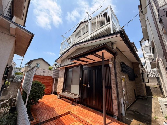 建物外観　清潔感のある外観です
