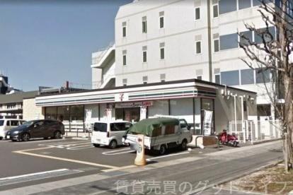 コンビニ　セブンイレブン京都竹田西内畑町店（コンビニ）まで407m