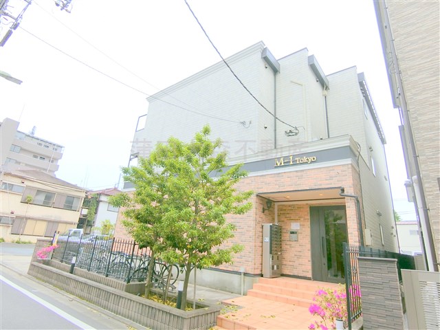 建物外観　2017年3月築　鉄骨造地上3階建て総戸数18戸 東京都大田
